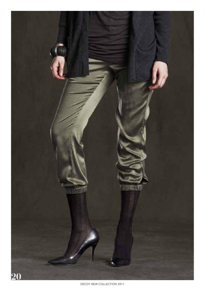 Decoy Decoy-legsbook-aw2011-20  Legsbook AW2011 | Pantyhose Library