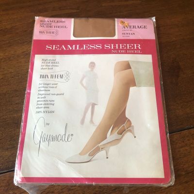 Vintage Gaymode Sheer Nylon Stockings Suntan                Size 9 Average. NEW