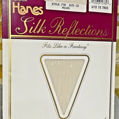 Control Top Pantyhose by Hanes, Silk Reflections, Silky, Color Pearl, Size CD