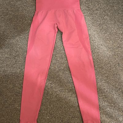 NWOT NVGTN Women's High-Waisted Seamless Leggings Pink Size S Activewear