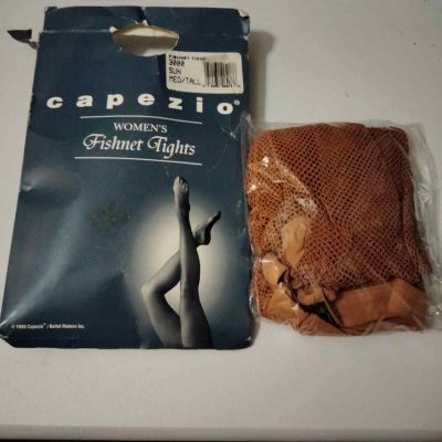 Capezio SuntanVintage 1980s Fishnet Tights Medium Tall