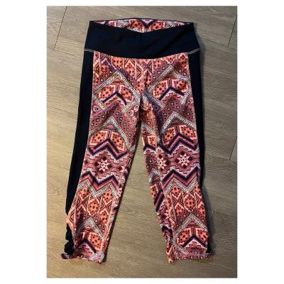 Hollister Aztec print capri leggings Size XS