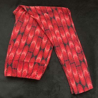 Womens LuLaRoe Leggings Pant Size Tall & Curvy Red & Black Hearts Pant Legging