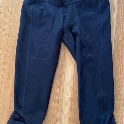 Nygard Black Capri leggings Sz Small