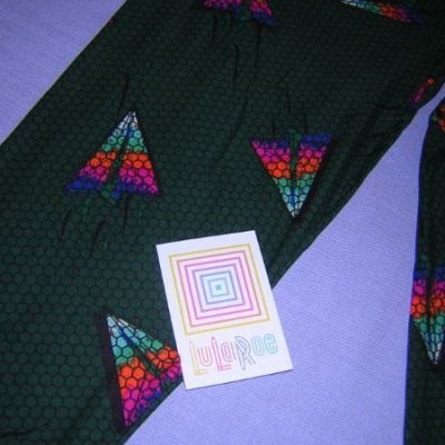 Lularoe TC Leggings Bright Paper Airplanes On Green NWT