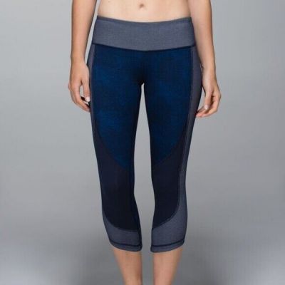 Lululemon Wunder Under Crop Sashiko Rugged Blue Woman's Size 6 Stretch Leggings