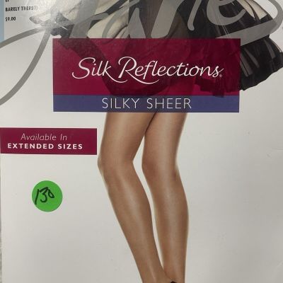 (130)  Hanes Silky sheer Control top pantyhose Style 717 Size EF  Barely There