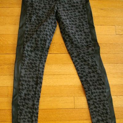 houndstooth leggings w/ faux leather panel Small / Medium black grey