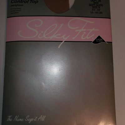 SILKY FIT CONTROL TOP PANTYHOSE NUDE SIZE B 125-155 LBS NEW UNUSED