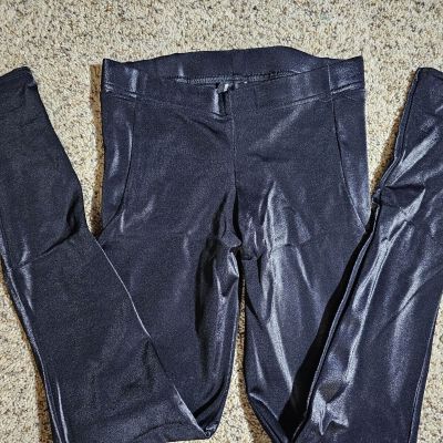 Shiny Black Milk Leggings With Hip Pockets