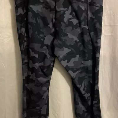 Reebok Women’s Leggings Blue Camouflage Hi-Rise Cropped Pull On 3x