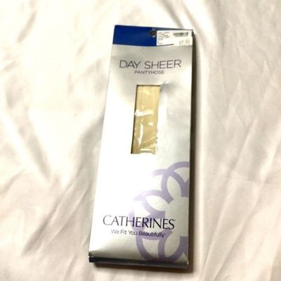 CATHERINES DAY SHEER PANTYHOSE TIGHTS HOSE LINEN CREAM SIZE B