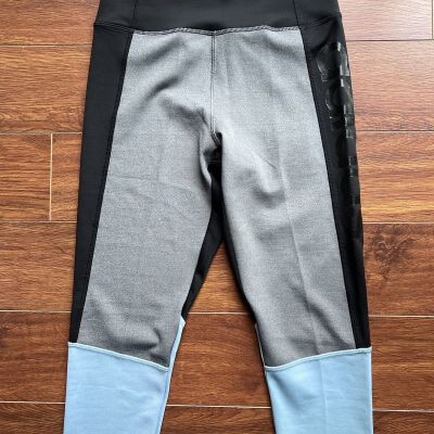 ADIDAS Climalite Cropped Black/Blue Leggings Size Small NWT