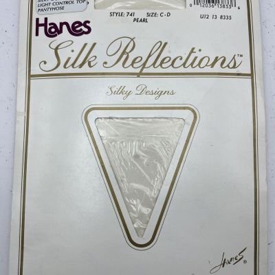 VTG Hanes Silk Reflections Light Control Top Pearl Silky Dots  C/D Pantyhose New