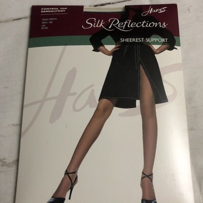 Hanes Silk Reflections Sheerest Support Control Top Size AB OE079 Jet Pantyhose