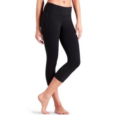 Athleta Style #921636-00 Revelation Women's Size Small Tall Black Capri Leggings