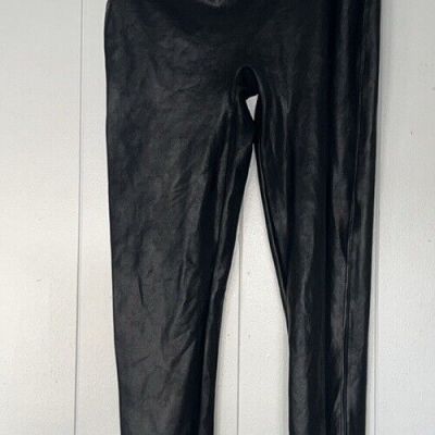 Spanx Faux Leather Leggings Medium Petite Black F12