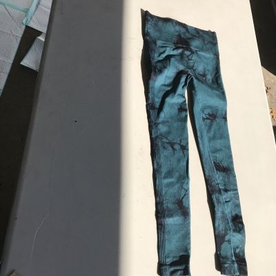 Leggings Size Small Dark Green With Black Splat Design