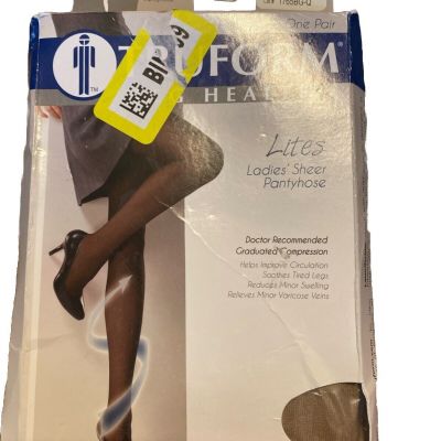 Truform Pantyhose New Compression Queen Beige Lites Sheer