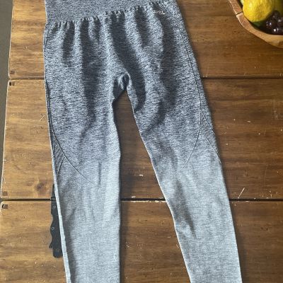 Nwot AYBL #BEAYBL Gray Ombre Leggings Size Large L