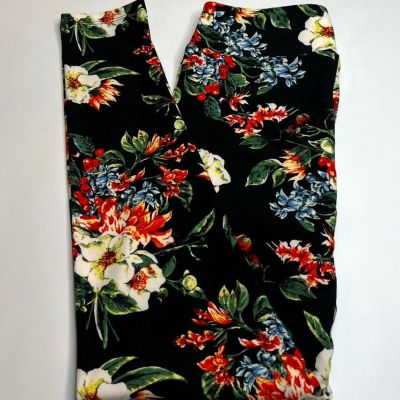 NEW LuLaRoe OS Leggings BLACK MAGNOLIA SUNFLOWER BERRIES Leaf Winter Flower Leaf