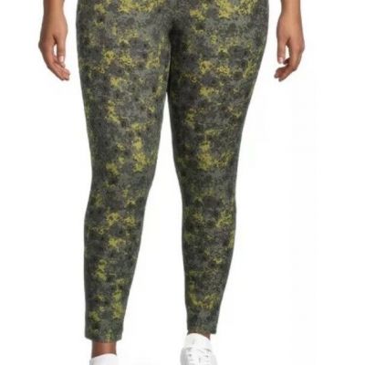 Terra & Sky Women’s Plus Size Fitted High Rise Printed Leggings Camo 1X 16W-18W