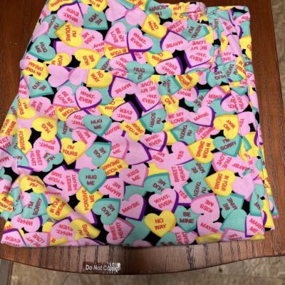 LuLaRoe Women's TC Leggings Valentine's Day Hearts Pattern Worn Once