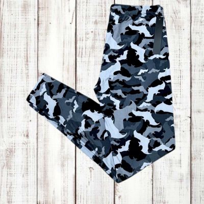 Women’s Leggings Plus Size 3X NWT Bat Print Camouflage Halloween Extra Stretchy