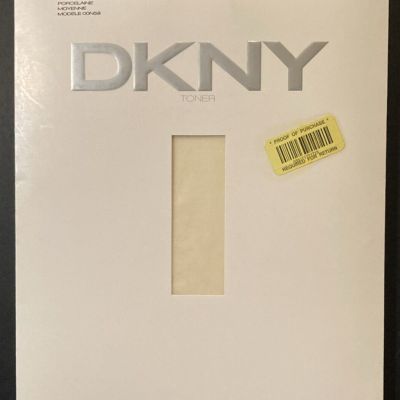 DKNY Toner Pantyhose Medium Silky Sheer Porcelain NEW 77perc Nylon 23perc Lycra Spande