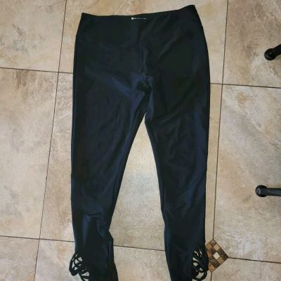 Women's Black Bally Cropped Work Out Leggings Mesh Criss Cross Ankle Size L