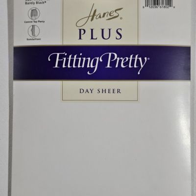 Hanes Plus Pantyhose~Fitting Pretty~Day Sheer~Barely Black~Size Three Plus~New