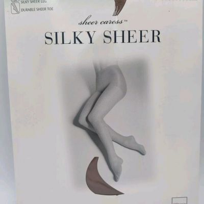 Vintage JCPenney Sheer Caress Silky Sheer ControlTop Pantyhose Suntan 03 Average