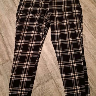 Torrid Leggings Size 3 Black And White Plaid