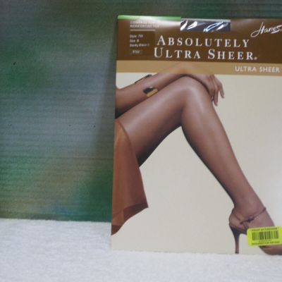 Hanes Absolutely Ultra Sheer Control Top  707 Gentle Size B Barely Black NEW!!