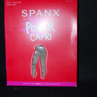 Spanx Woman's Tummy Control Power Shaper Capri Pantyhose Nude B