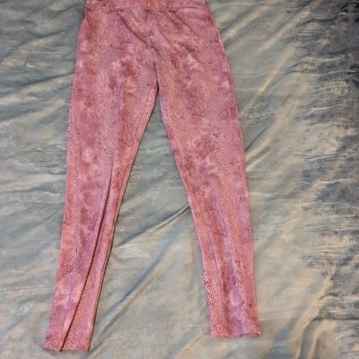 Peach Love California pink python print women's leggings, size medium