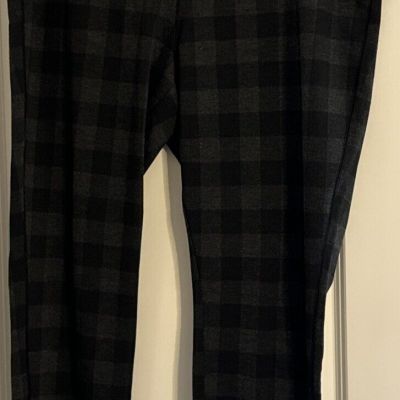 Jag Ricki Legging Pull On Gray and Black Checked Back Pockets Size 20W/29 New