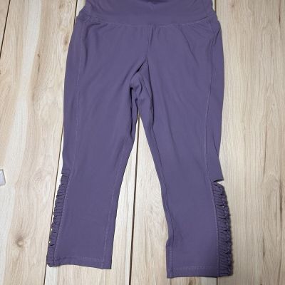 New LANE BRYANT LIVI HIGH RISE CAPRI Purple Sage LEGGINGS SIZE 14/16 Macrame