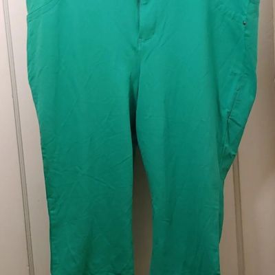 NWT Lane Bryant 22 Bright Green Stretch Button, Zipper Fly Soft Legging Capri