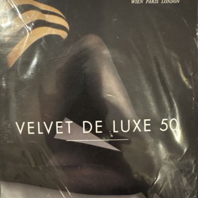 Wolford Velvet De Luxe 50 Tights Color: Ecrue Size: Small 10687