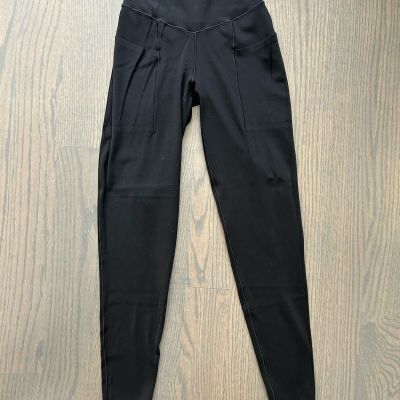 Women’s Offline By Aerie Black High Waisted Leggings With Pockets, Size XS, EUC