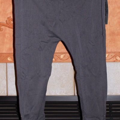 Plus Size NWT Women's Poplooks Charcoal Rhinestone Zipper Stretch Capri Leggings