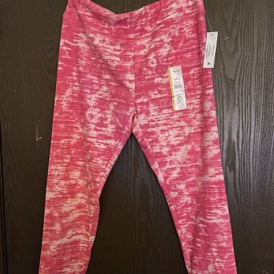 Time and Tru NWT Women's High Rise Leggings Capris Style Splotchy Shiborie Large