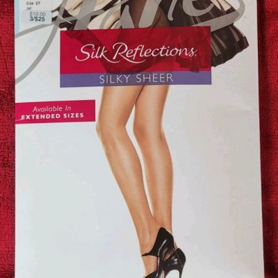 Hanes Pantyhose Silk Reflections Sheer Toe Control Top Cool Comfort style 717 EF