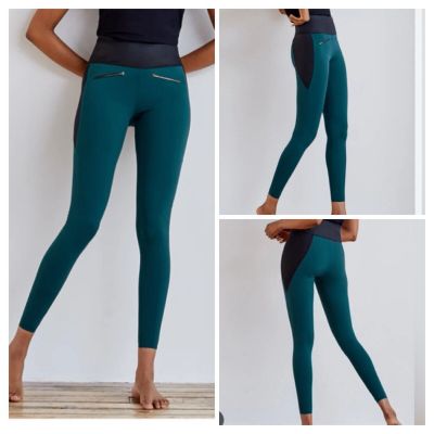 $135 Aday Throw It Higher Legging size small