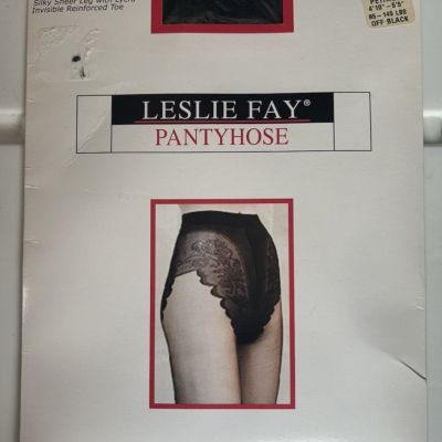 Leslie Fay Pantyhose Hi Cut Panty Light Support Reinforced Toe Pet/Med Off Black