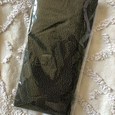 One Women Black Animal Pattern 100 Denier Stockings/Tights (Brand New)