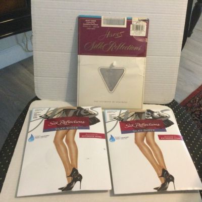 Silk Reflections Silky Sheer pantyhose lot of 3