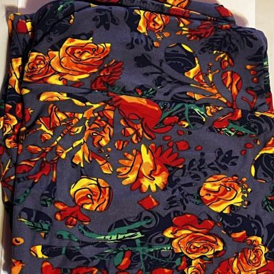 TC LuLaRoe Tall & Curvy Leggings