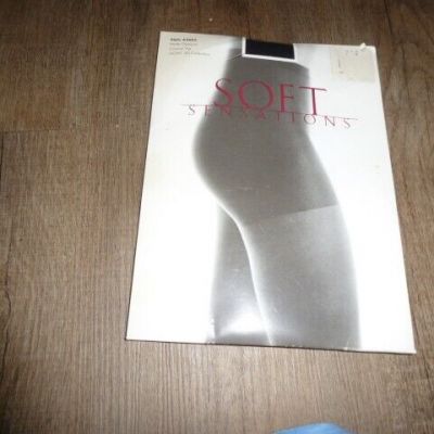 Soft sensations pantyhose Control top S